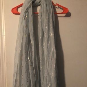 Mint green raindrop scarf